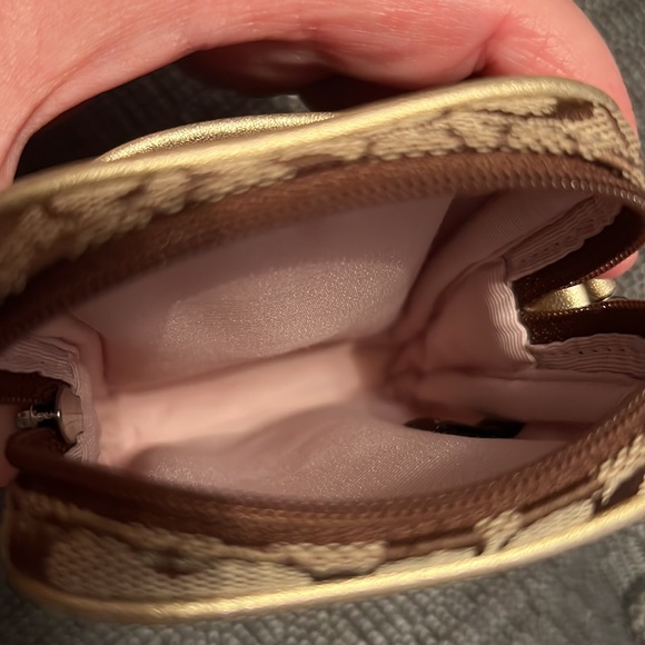 Coach Wristlet - Picture 6 of 9